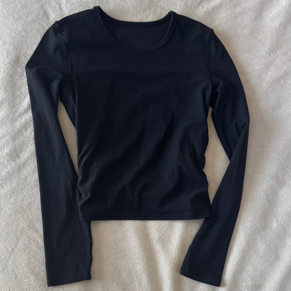 Lululemon Black Long-Sleeve Ribbed Crewneck Top